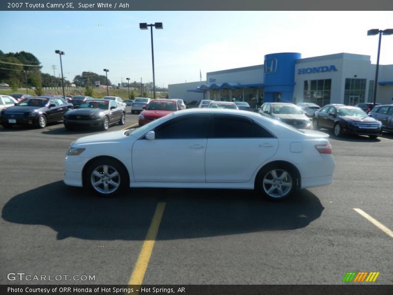 Super White / Ash 2007 Toyota Camry SE