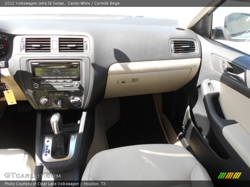 Candy White / Cornsilk Beige 2012 Volkswagen Jetta SE Sedan