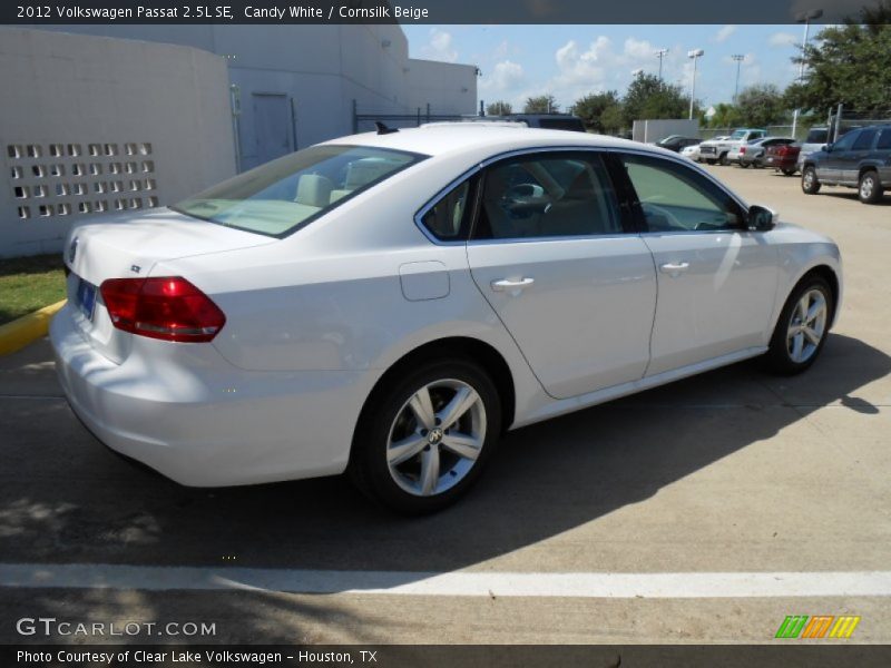 Candy White / Cornsilk Beige 2012 Volkswagen Passat 2.5L SE