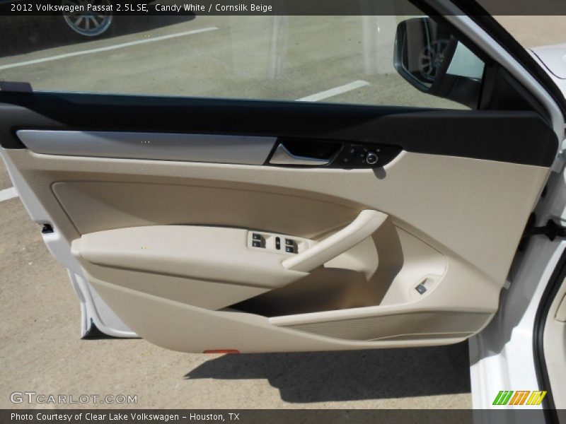Candy White / Cornsilk Beige 2012 Volkswagen Passat 2.5L SE