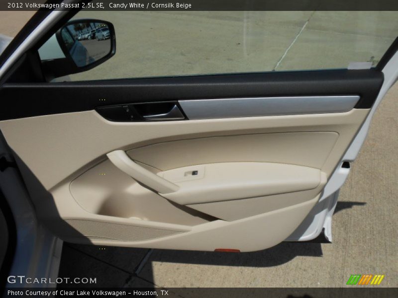 Candy White / Cornsilk Beige 2012 Volkswagen Passat 2.5L SE
