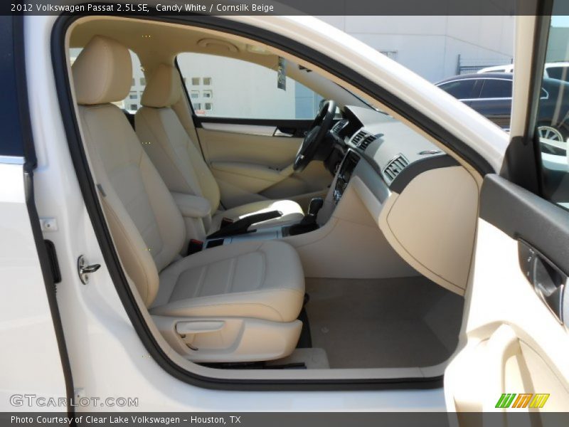 Candy White / Cornsilk Beige 2012 Volkswagen Passat 2.5L SE