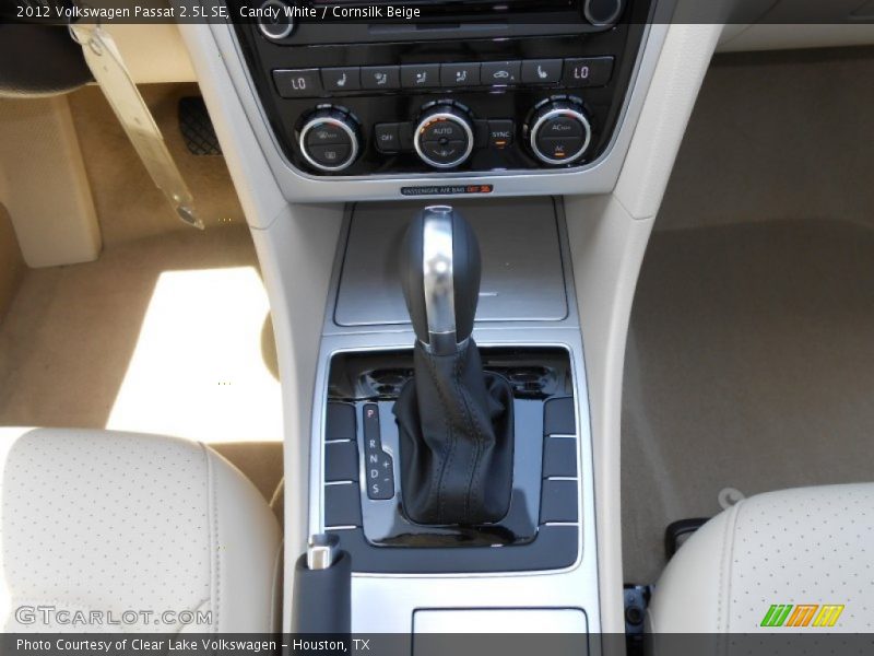 Candy White / Cornsilk Beige 2012 Volkswagen Passat 2.5L SE