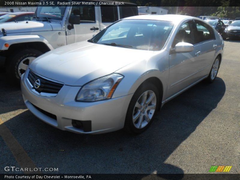 Radiant Silver Metallic / Charcoal Black 2008 Nissan Maxima 3.5 SE