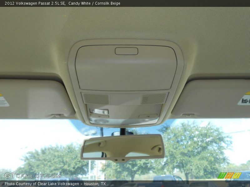 Candy White / Cornsilk Beige 2012 Volkswagen Passat 2.5L SE