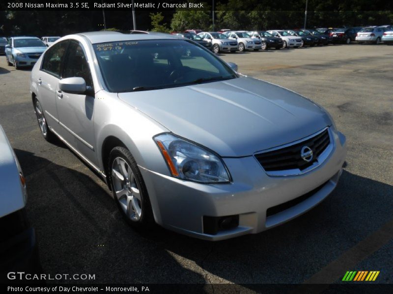 Radiant Silver Metallic / Charcoal Black 2008 Nissan Maxima 3.5 SE