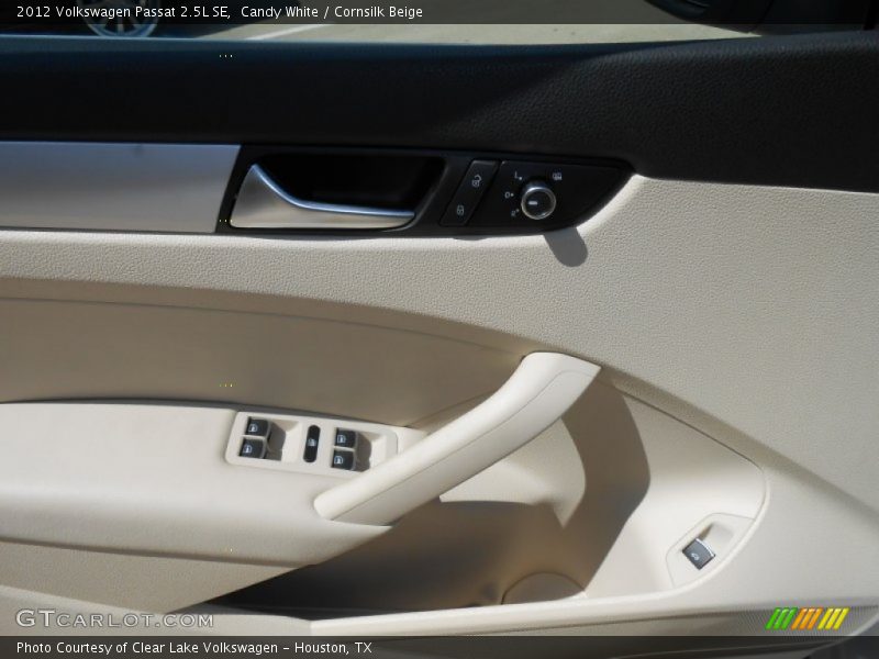 Candy White / Cornsilk Beige 2012 Volkswagen Passat 2.5L SE