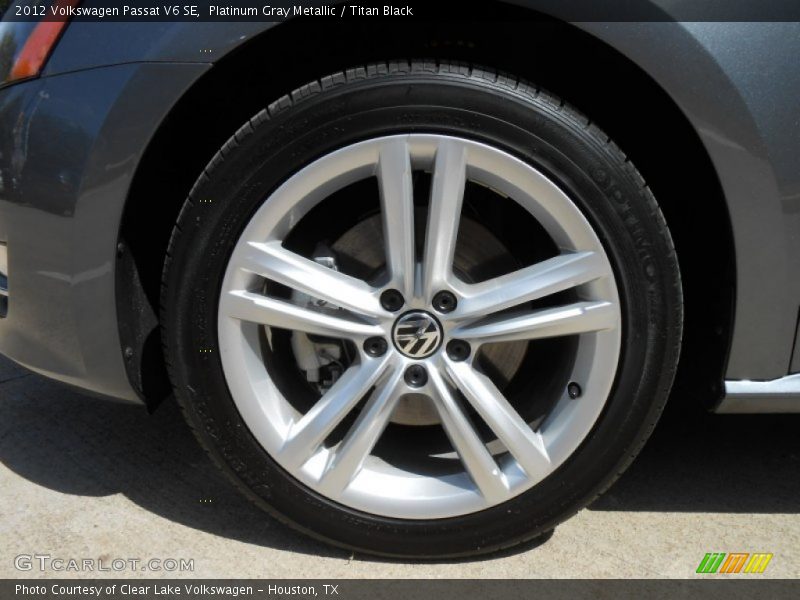 Platinum Gray Metallic / Titan Black 2012 Volkswagen Passat V6 SE
