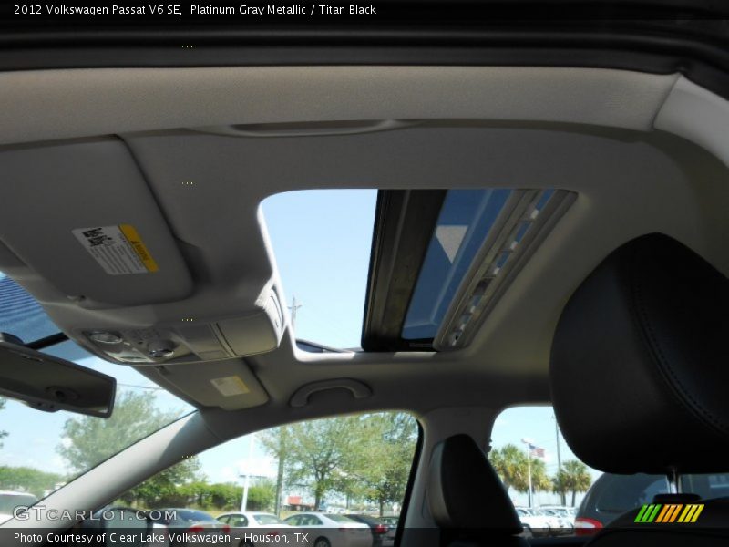 Platinum Gray Metallic / Titan Black 2012 Volkswagen Passat V6 SE