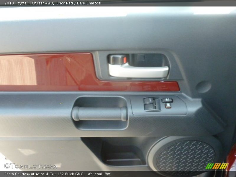 Brick Red / Dark Charcoal 2010 Toyota FJ Cruiser 4WD