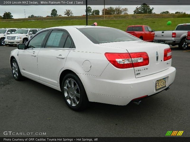 White Platinum Tri-Coat / Sand 2009 Lincoln MKZ Sedan