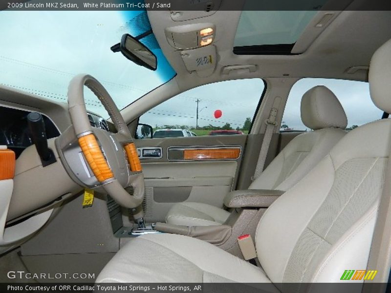 Front Seat of 2009 MKZ Sedan