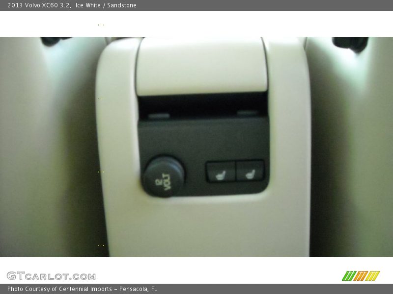 Ice White / Sandstone 2013 Volvo XC60 3.2