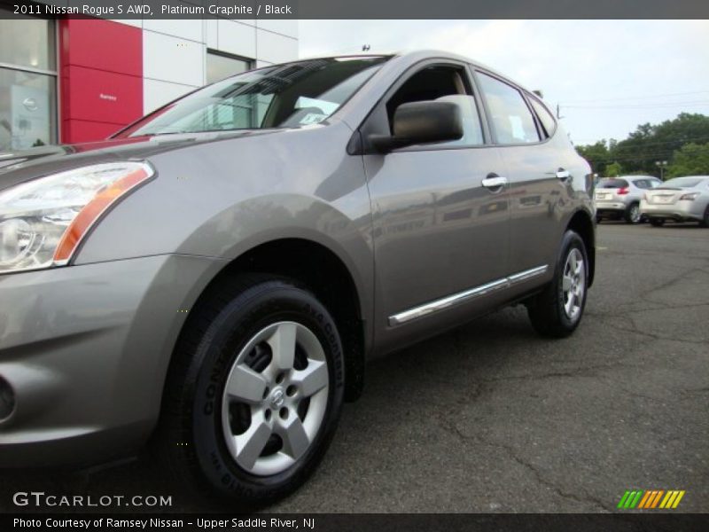 Platinum Graphite / Black 2011 Nissan Rogue S AWD