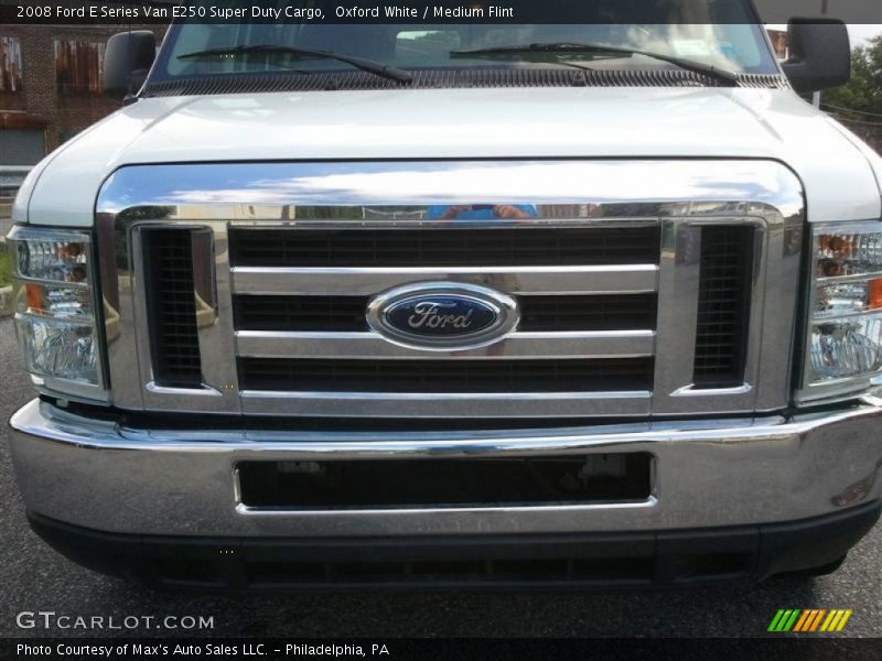 Oxford White / Medium Flint 2008 Ford E Series Van E250 Super Duty Cargo