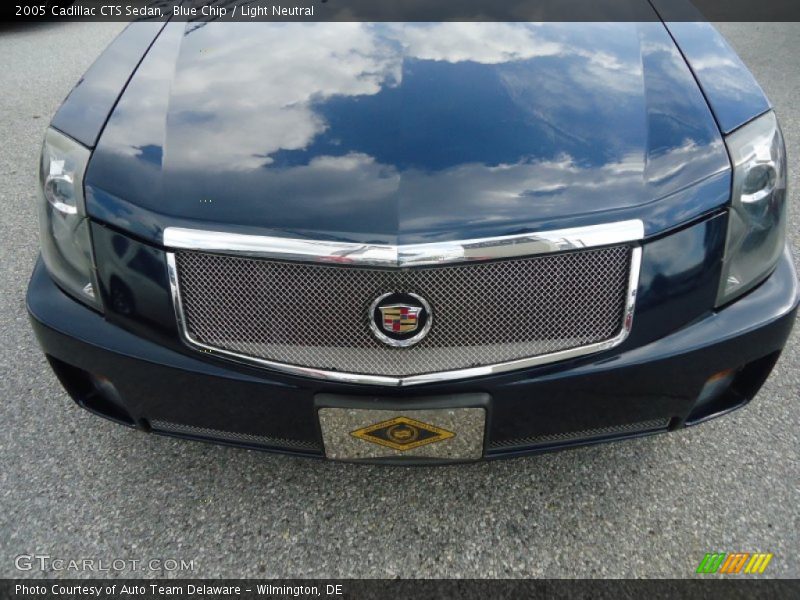 Blue Chip / Light Neutral 2005 Cadillac CTS Sedan