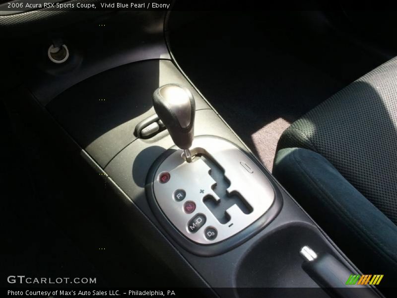  2006 RSX Sports Coupe 5 Speed Automatic Shifter