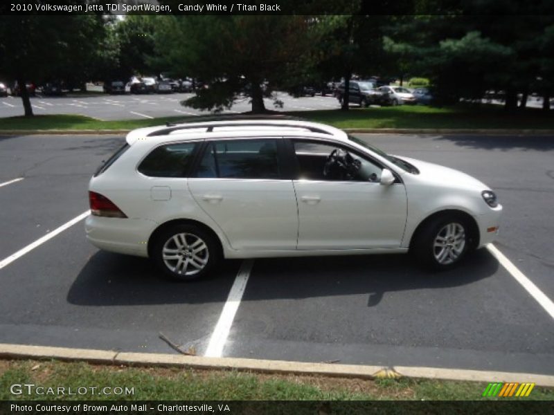 Candy White / Titan Black 2010 Volkswagen Jetta TDI SportWagen
