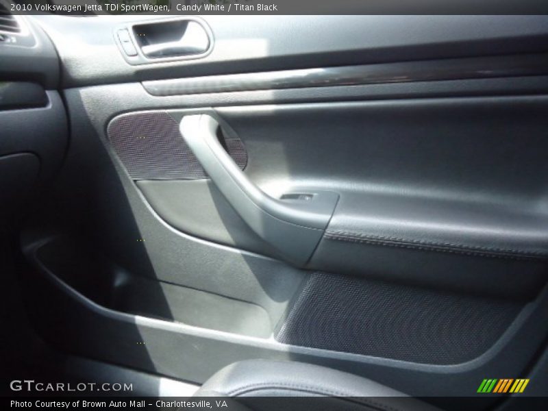 Candy White / Titan Black 2010 Volkswagen Jetta TDI SportWagen