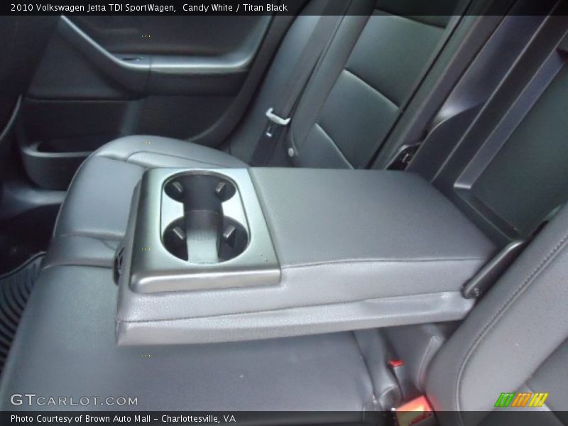 Candy White / Titan Black 2010 Volkswagen Jetta TDI SportWagen