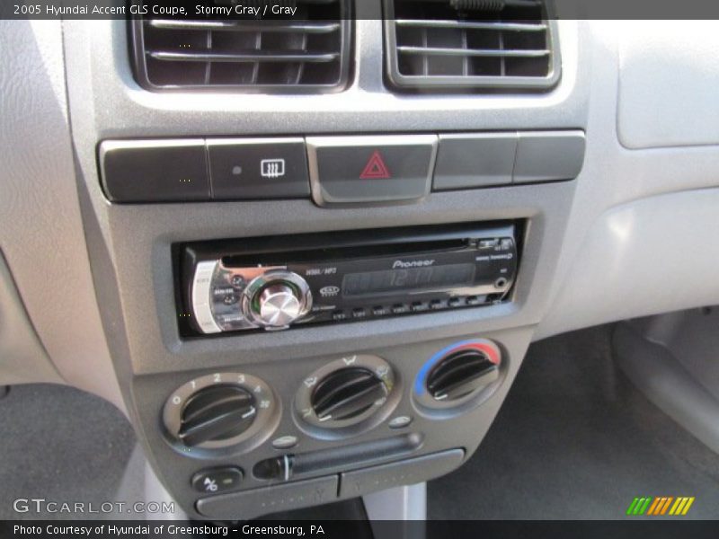 Stormy Gray / Gray 2005 Hyundai Accent GLS Coupe