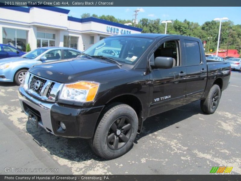 Galaxy Black / Charcoal 2011 Nissan Titan SV Crew Cab 4x4
