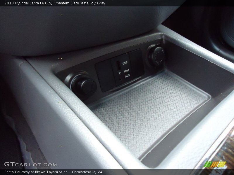 Phantom Black Metallic / Gray 2010 Hyundai Santa Fe GLS