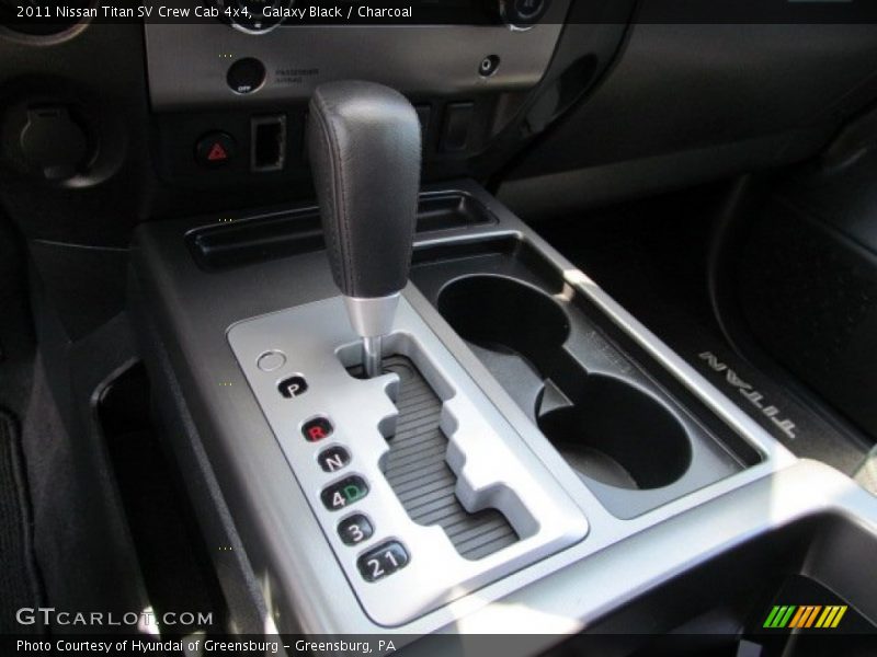 Galaxy Black / Charcoal 2011 Nissan Titan SV Crew Cab 4x4