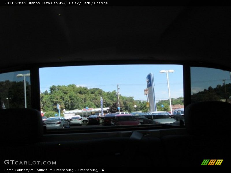 Galaxy Black / Charcoal 2011 Nissan Titan SV Crew Cab 4x4