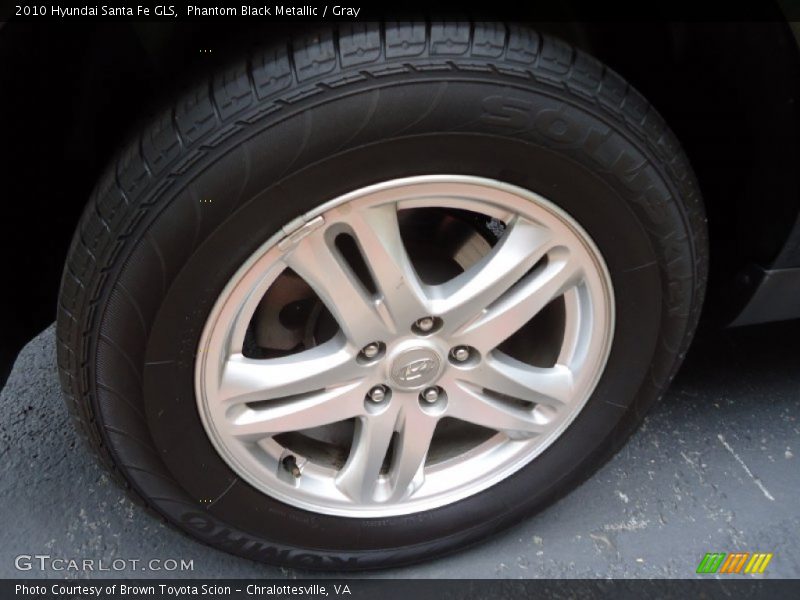 Phantom Black Metallic / Gray 2010 Hyundai Santa Fe GLS