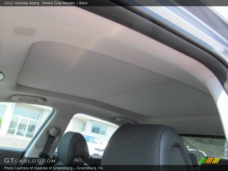 Smoke Gray Metallic / Black 2012 Hyundai Azera