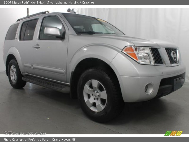 Silver Lightning Metallic / Graphite 2006 Nissan Pathfinder S 4x4