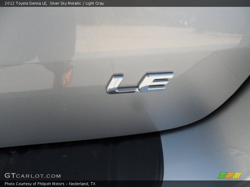 Silver Sky Metallic / Light Gray 2012 Toyota Sienna LE