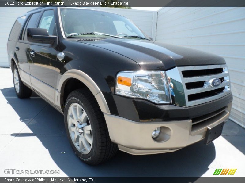 Front 3/4 View of 2012 Expedition King Ranch