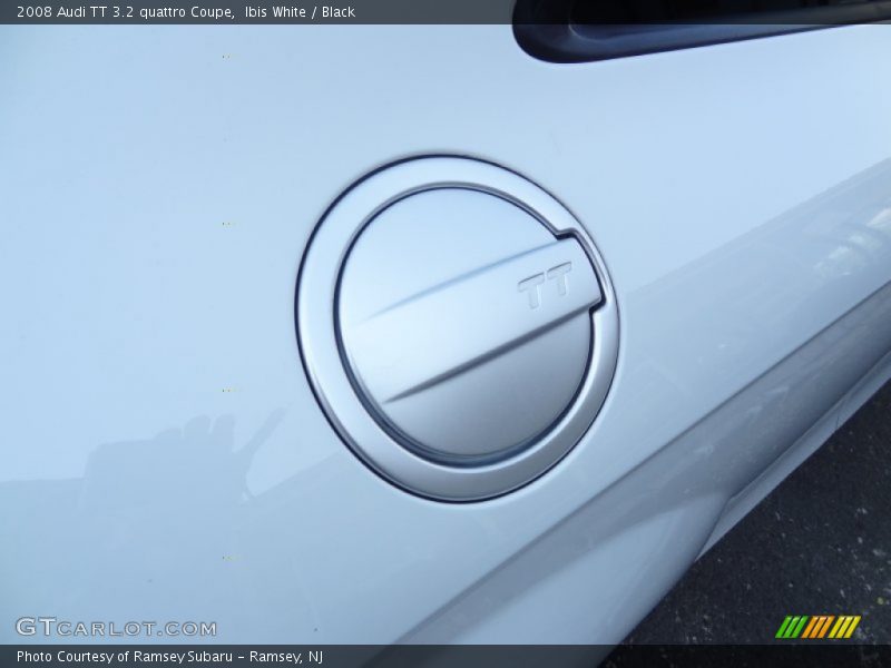 Ibis White / Black 2008 Audi TT 3.2 quattro Coupe
