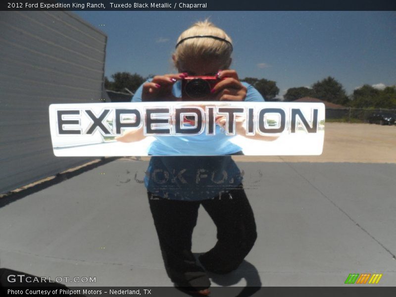 Tuxedo Black Metallic / Chaparral 2012 Ford Expedition King Ranch