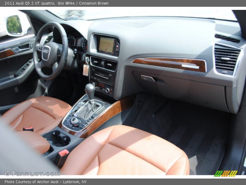 Ibis White / Cinnamon Brown 2011 Audi Q5 2.0T quattro