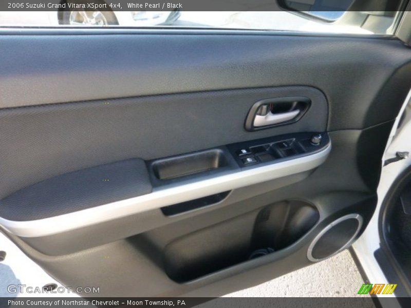 White Pearl / Black 2006 Suzuki Grand Vitara XSport 4x4