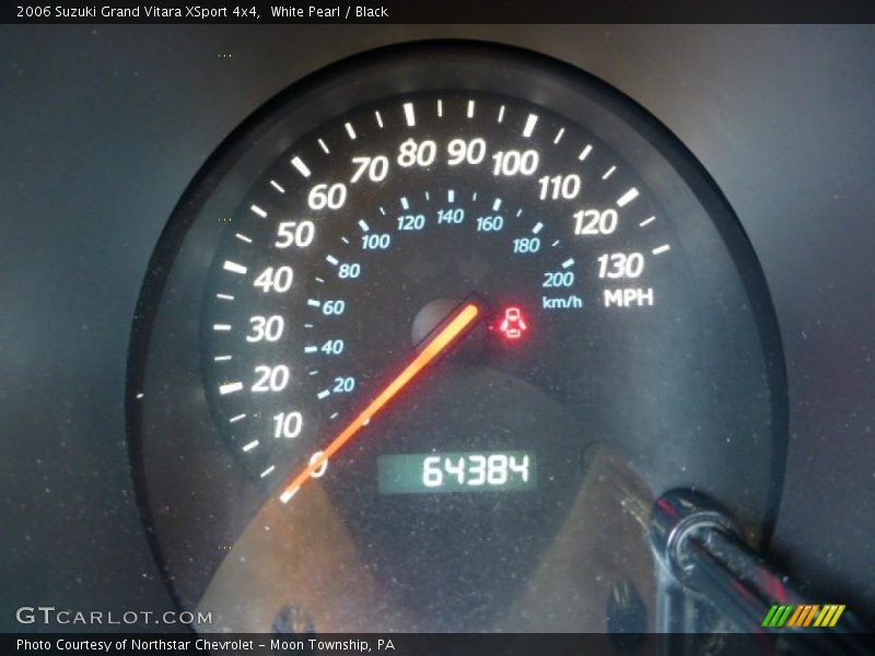 White Pearl / Black 2006 Suzuki Grand Vitara XSport 4x4