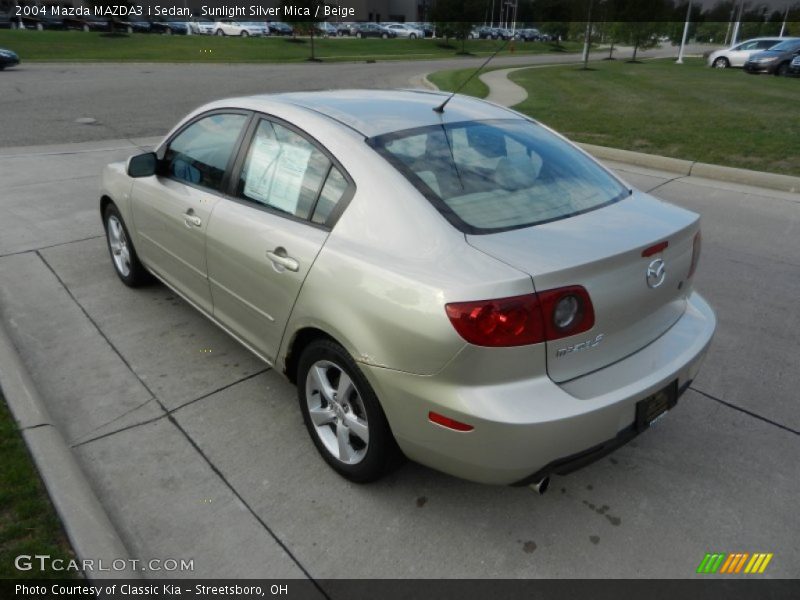 Sunlight Silver Mica / Beige 2004 Mazda MAZDA3 i Sedan