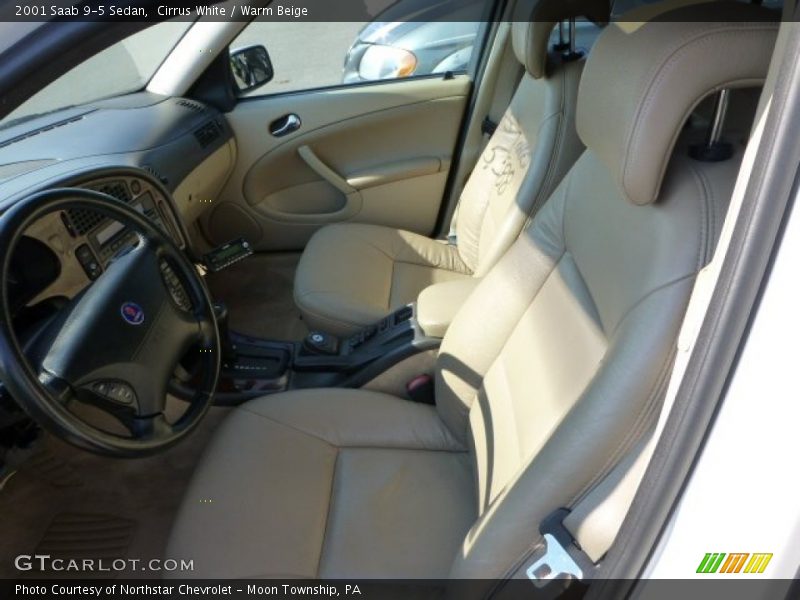 Cirrus White / Warm Beige 2001 Saab 9-5 Sedan