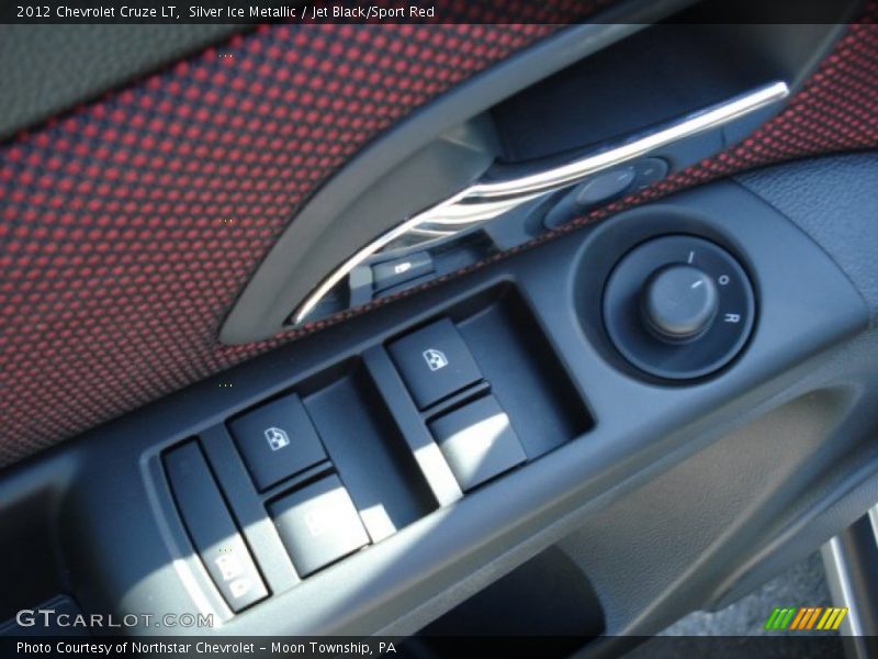 Silver Ice Metallic / Jet Black/Sport Red 2012 Chevrolet Cruze LT