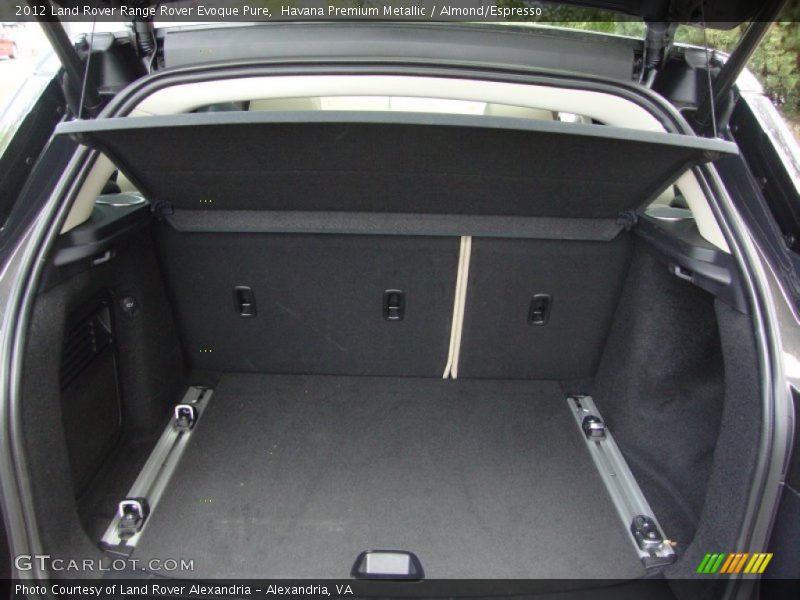  2012 Range Rover Evoque Pure Trunk