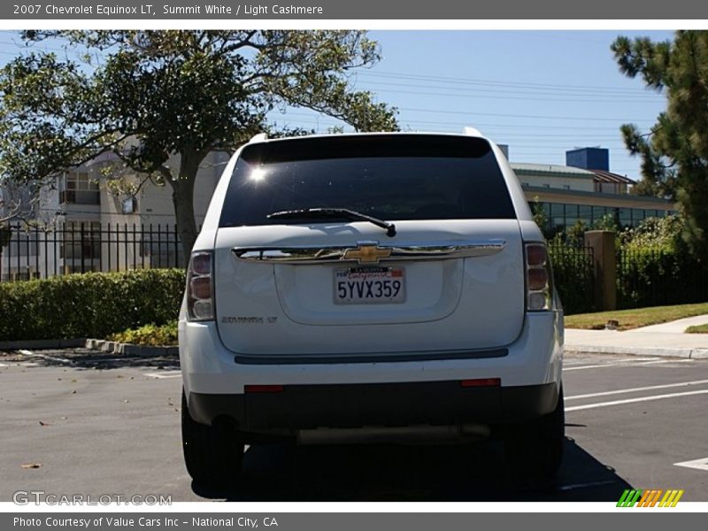 Summit White / Light Cashmere 2007 Chevrolet Equinox LT