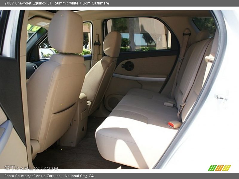 Summit White / Light Cashmere 2007 Chevrolet Equinox LT