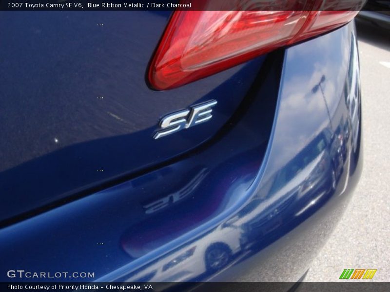 Blue Ribbon Metallic / Dark Charcoal 2007 Toyota Camry SE V6