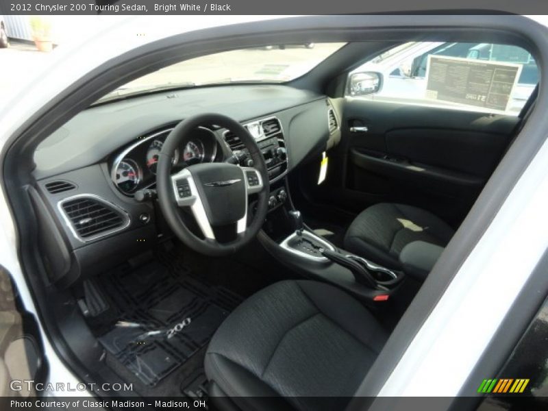 Bright White / Black 2012 Chrysler 200 Touring Sedan