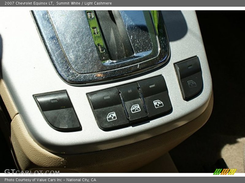 Summit White / Light Cashmere 2007 Chevrolet Equinox LT