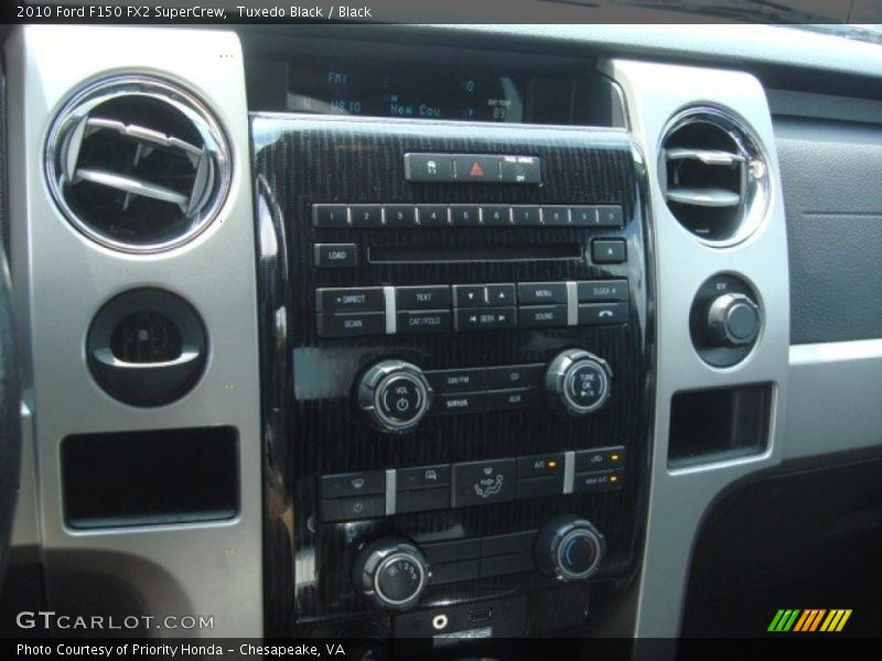 Tuxedo Black / Black 2010 Ford F150 FX2 SuperCrew