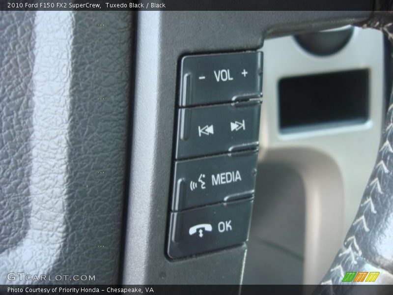 Tuxedo Black / Black 2010 Ford F150 FX2 SuperCrew